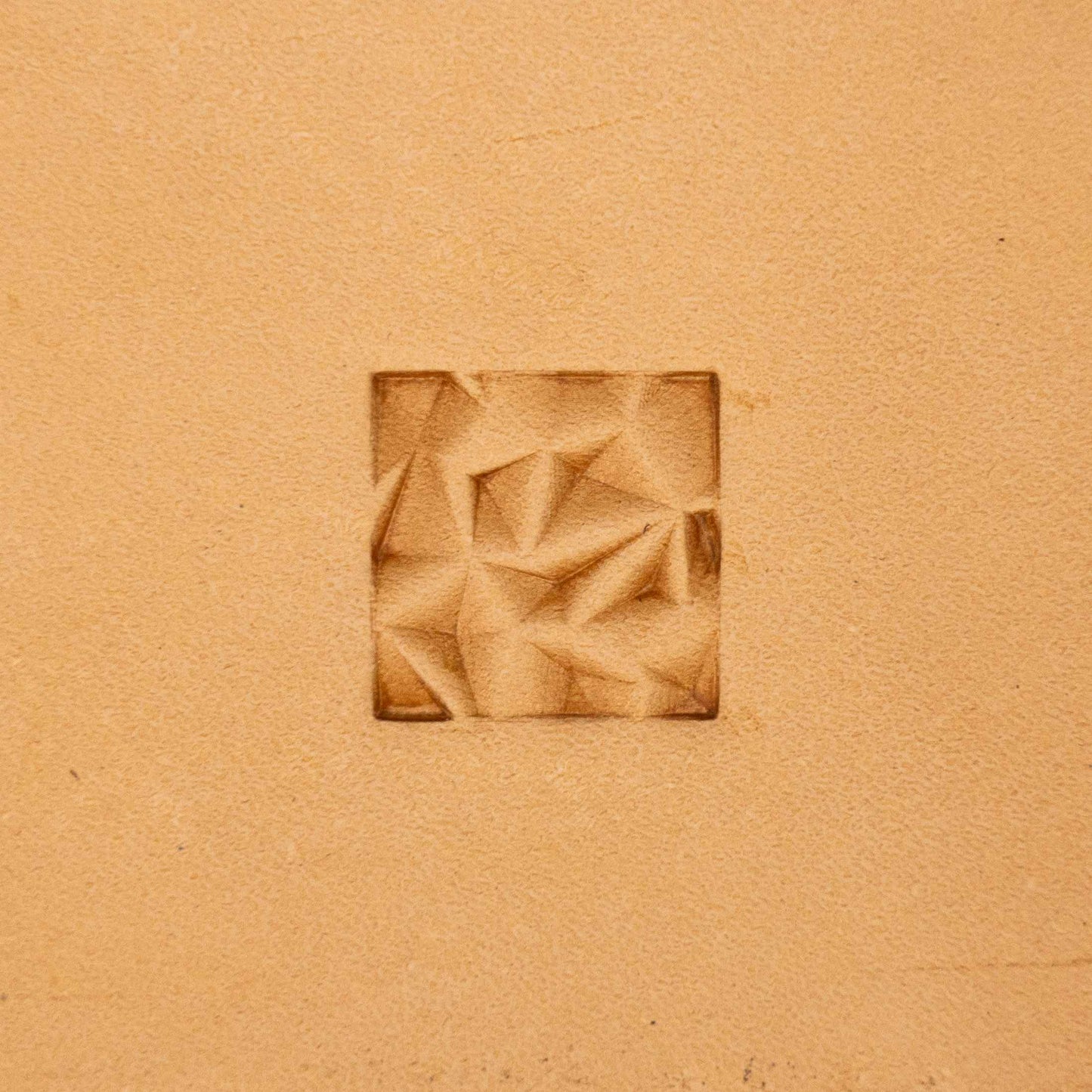 LT089 Geometric Leather Stamping Tool–Faceted Texture Geometric 16x16mm (5/8" x 5/8")
