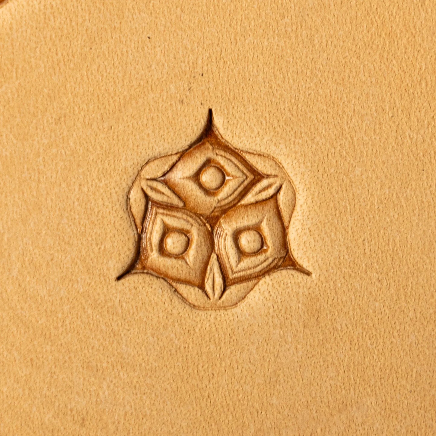 LT104 Geometric Leather Stamping Tool–Diamond Cluster Geometric 18x18mm (5/7" x 5/7")