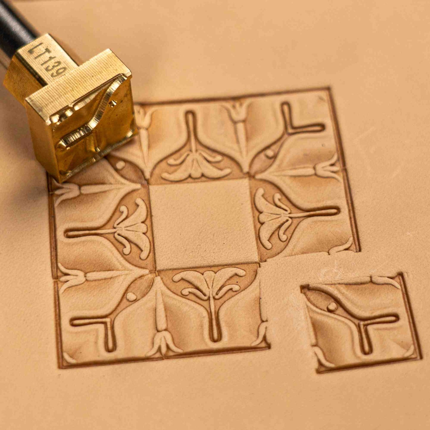 LT139 Ornate Tile Corner Leather Stamping Tool– Ornate Tile