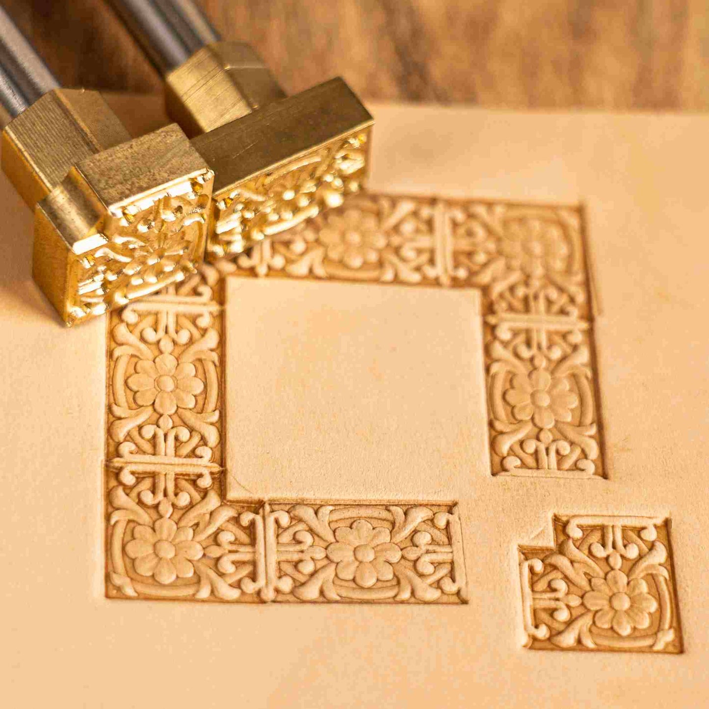 Ornate Flower Leather Stamp · LT148