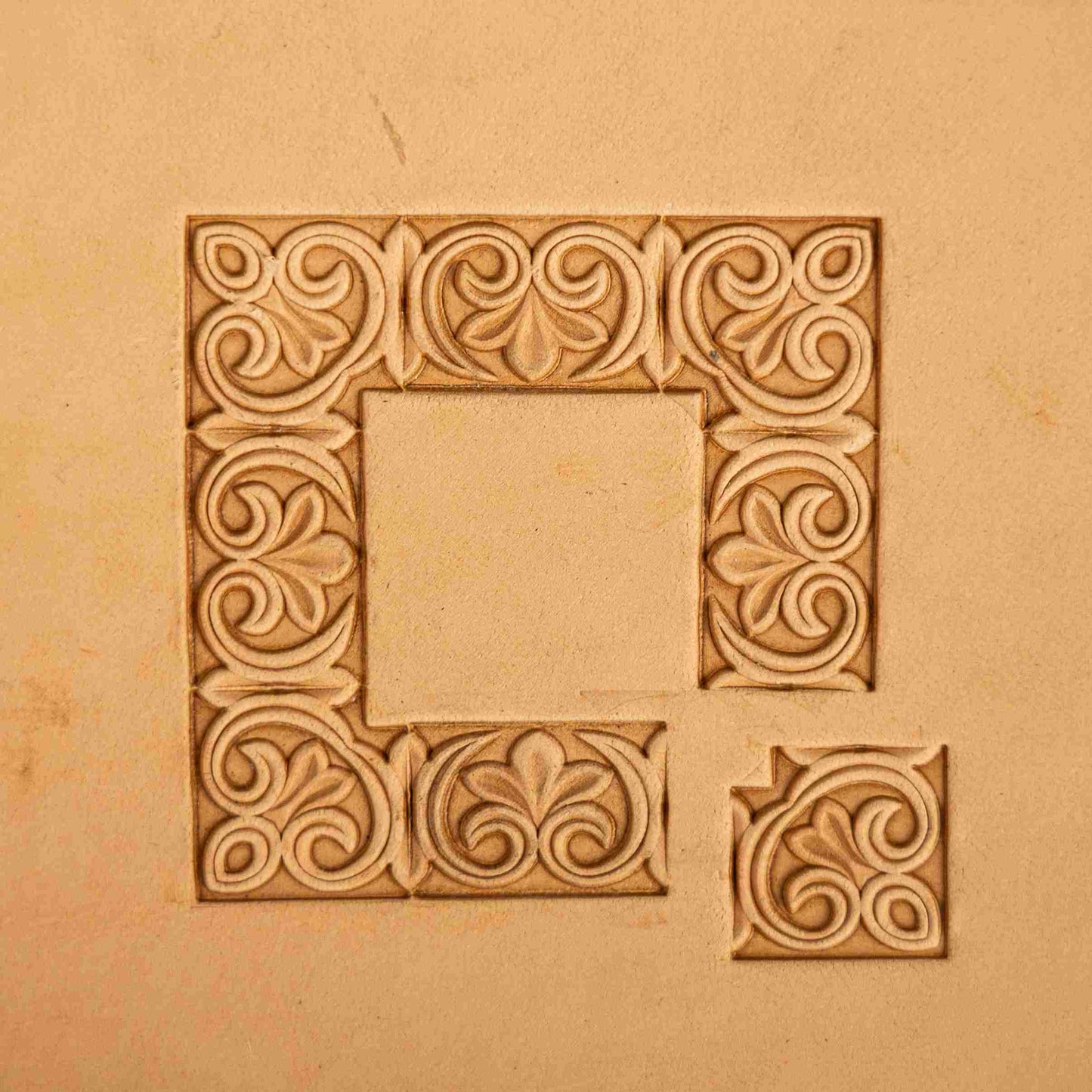 LT171 Ornamental Scroll Leather Stamping Tool– Ornamental Scroll
