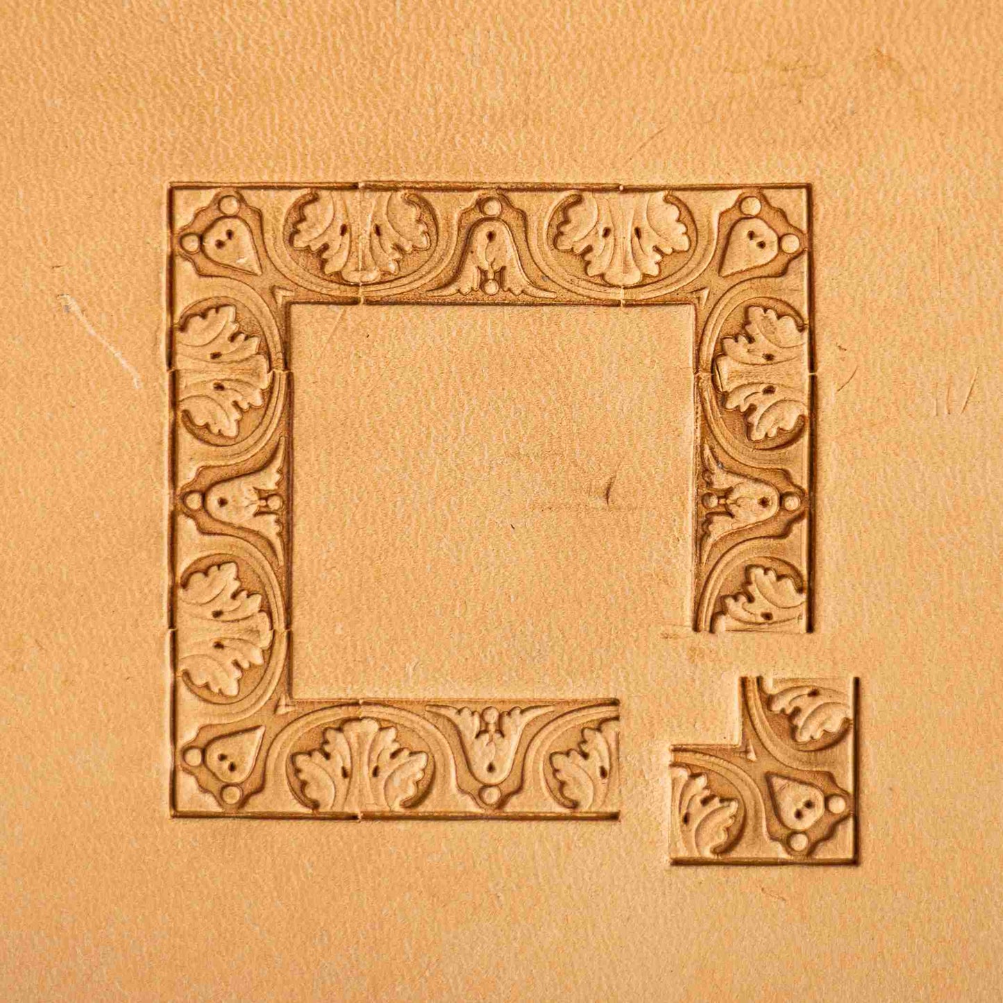 LT174 Oak Leaf Leather Stamping Tool–Ornate Oak Leaf