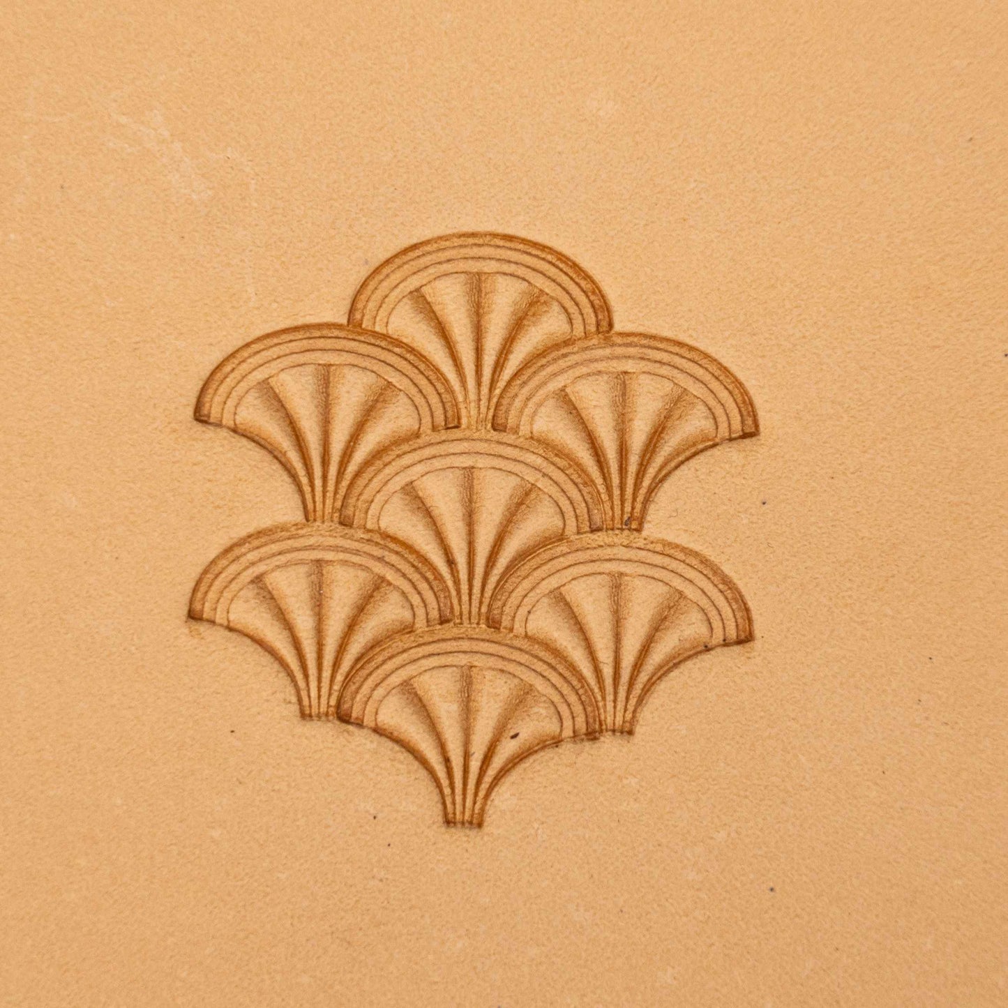 LT210 Fan Scallop Leather Stamping Tool– Fan Scallop 15x11mm (7/12" x 7/16")