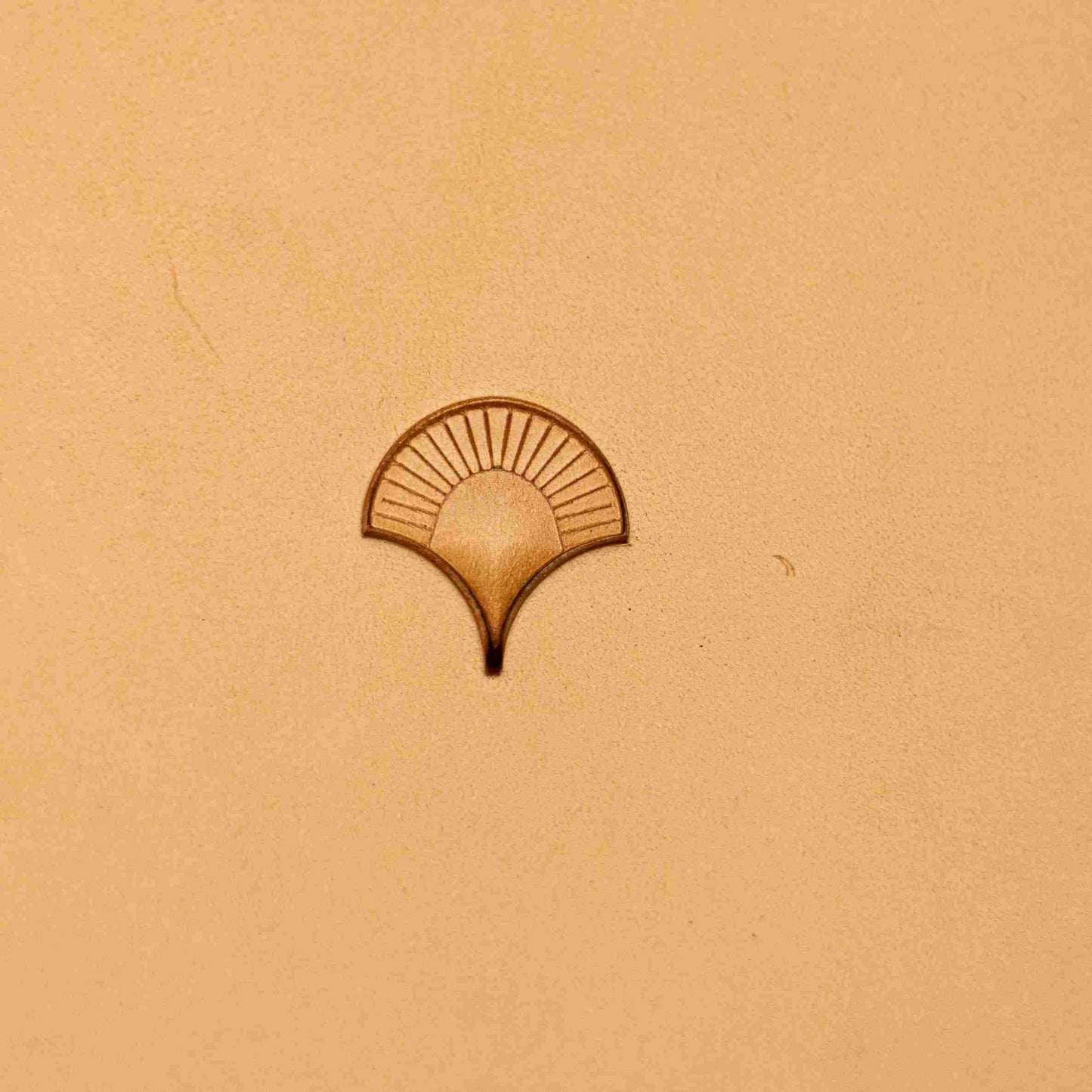 LT359 Geometric Leather Stamping Tool–Fan Arches Geometric 15x14mm (7/12" x 5/9")