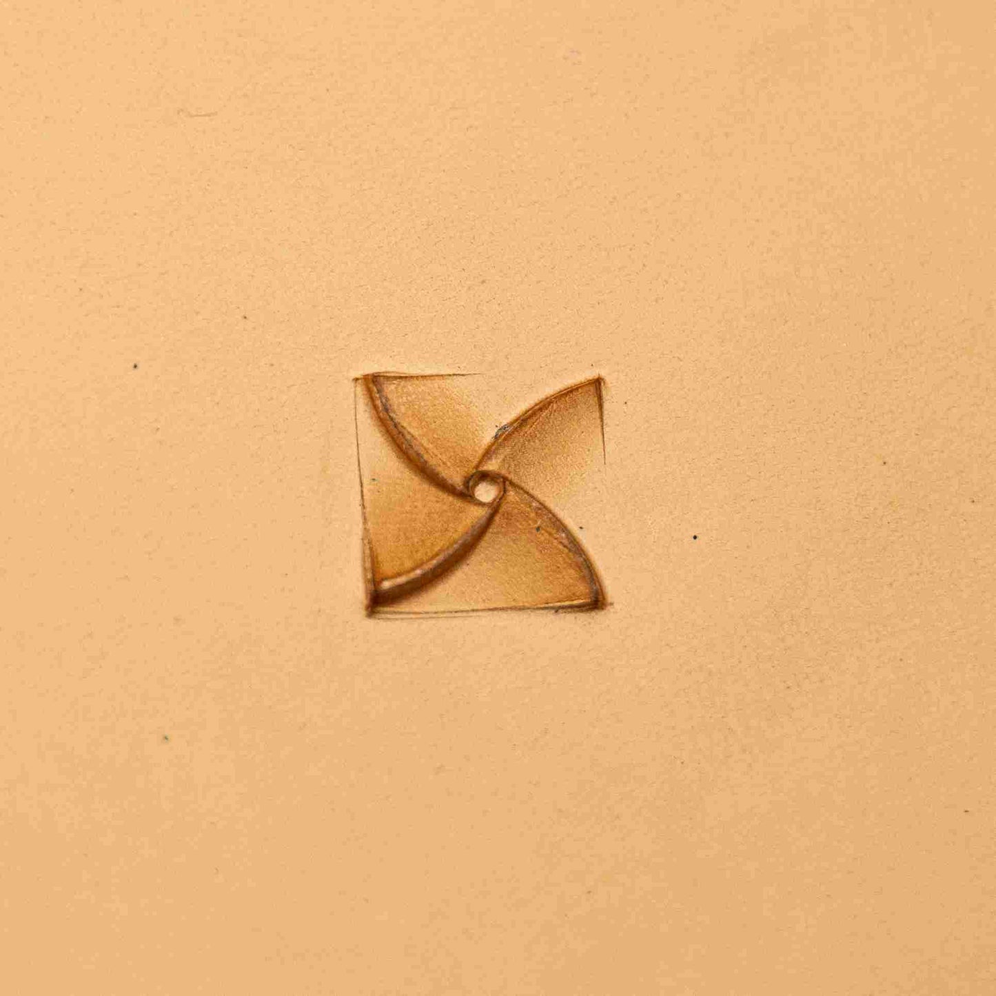 LT383 Geometric Leather Stamping Tool–Pinwheel Design Geometric 12x12mm (7/15" x 7/15")
