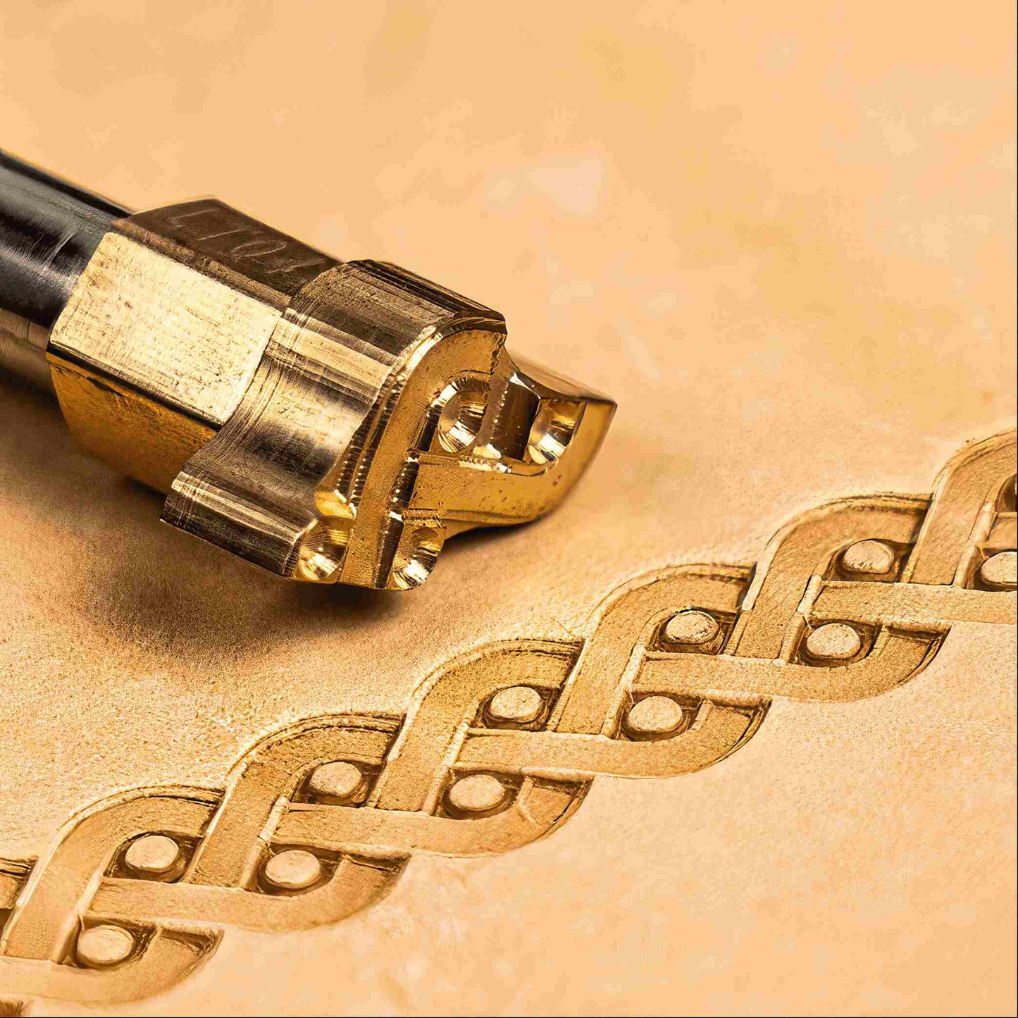 Pattern Leather Stamp – Celtic Weave