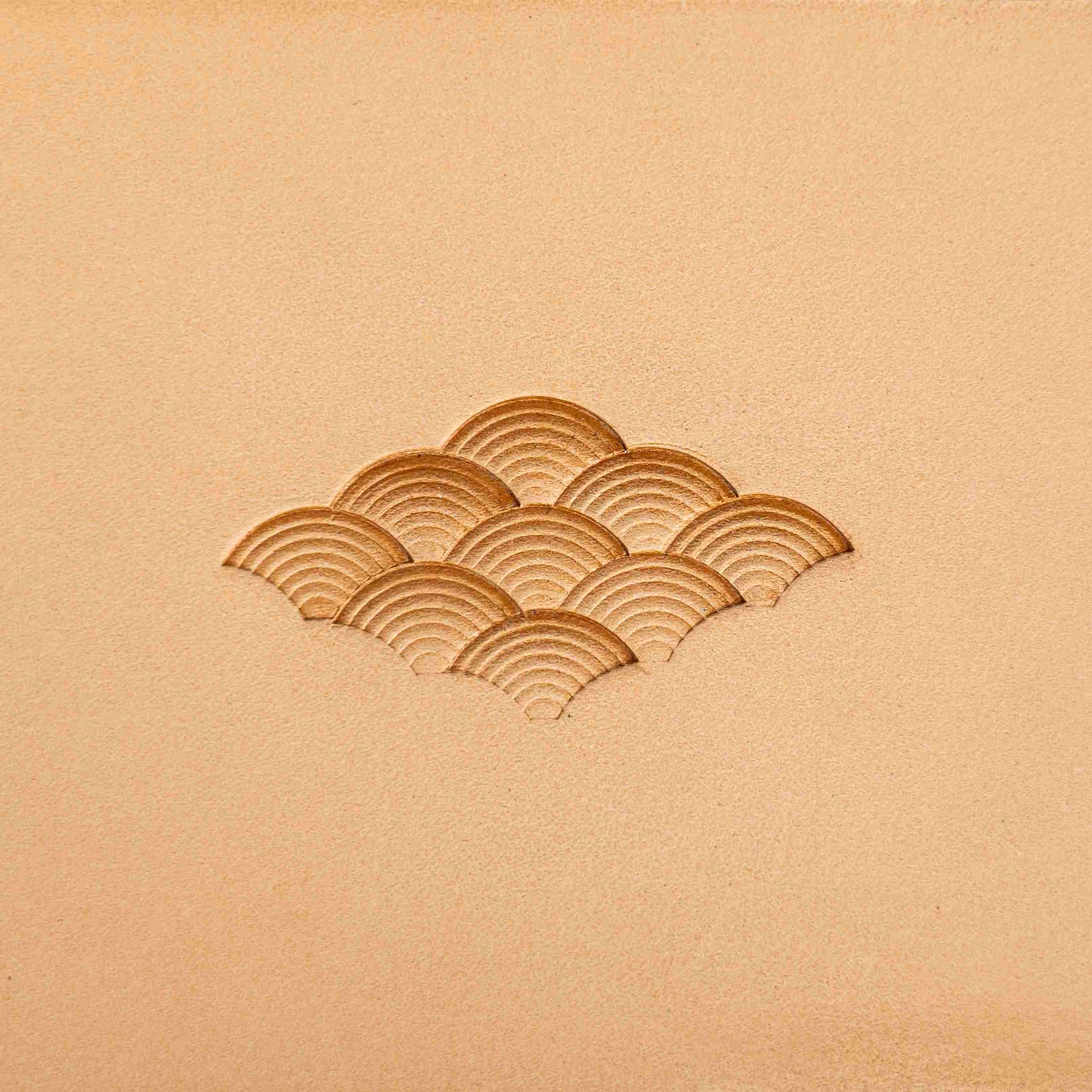 LT211 Seigaiha Waves 1 Leather Stamping Tool– Seigaiha Waves 1 15x9mm (7/12" x 5/14")