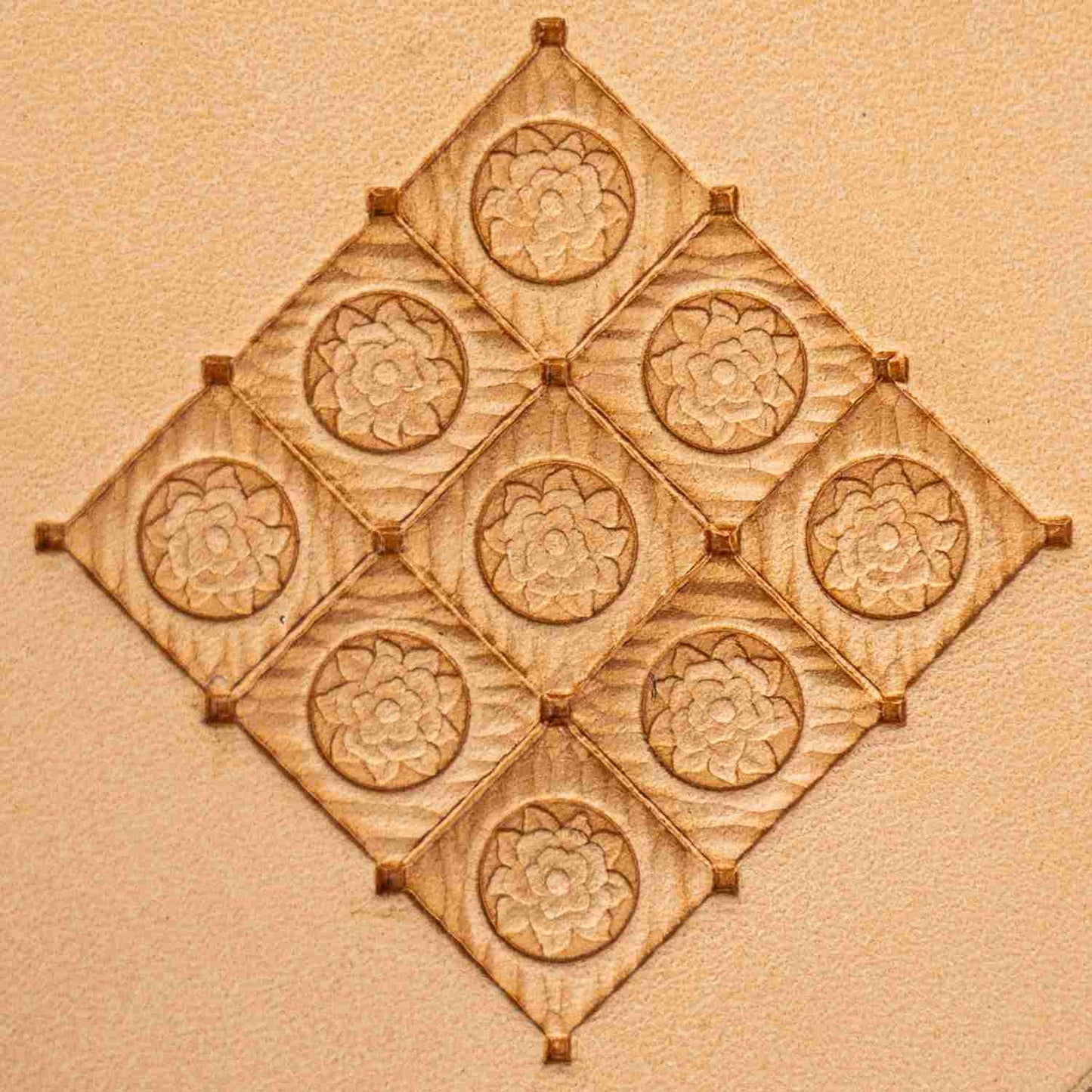 LT379 Floral Motif Leather Stamping Tool– Floral Motif 19x19mm (3/4" x 3/4")