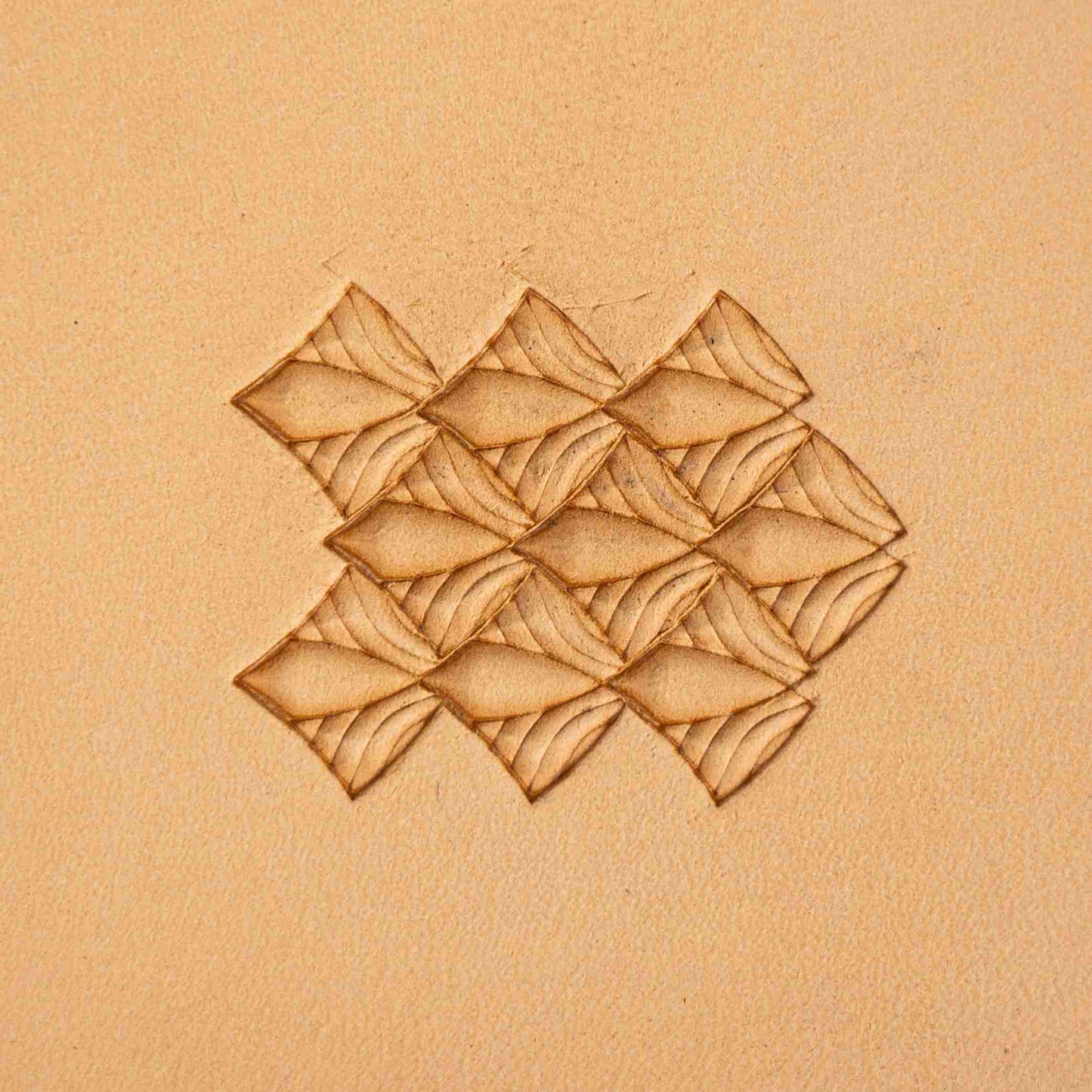 LT390 Geometric Leather Stamping Tool–Fan Diamond Geometric 15x14mm (7/12" x 5/9")