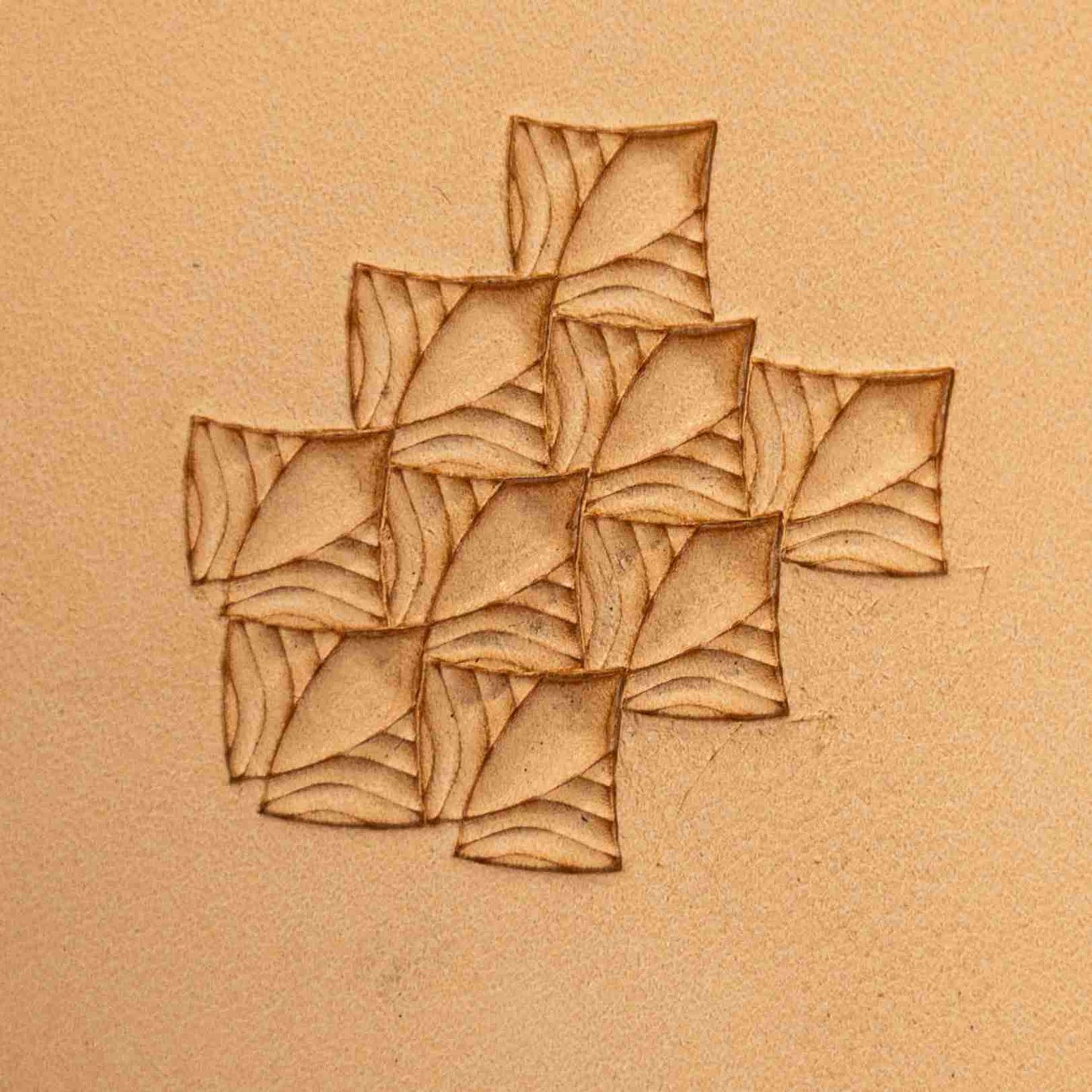LT390 Geometric Leather Stamping Tool–Fan Diamond Geometric 15x14mm (7/12" x 5/9")