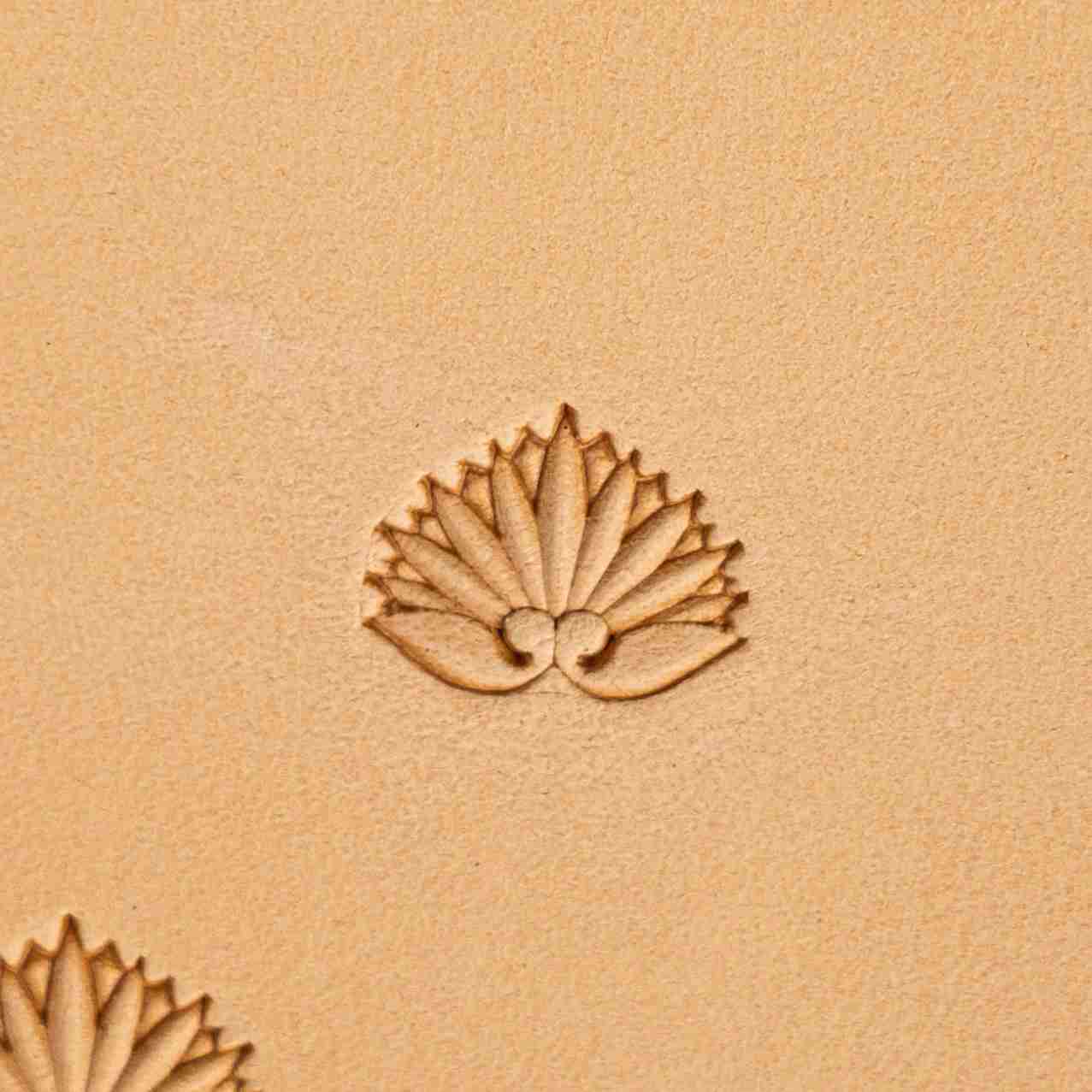 LT391 Fan Border Leather Stamping Tool– Fan Border 14x11mm (5/9" x 7/16")