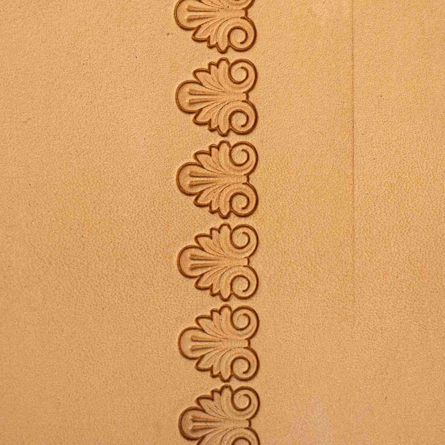 LT392 Flourish Motif Leather Stamping Tool– Flourish Motif 14x14mm (5/9" x 5/9")