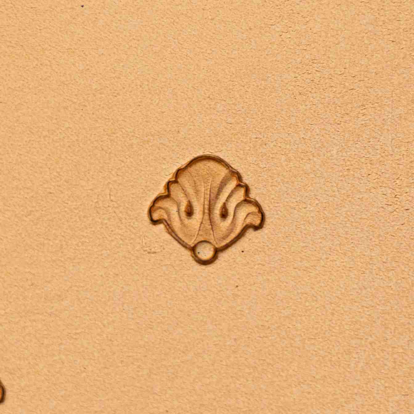 LT394 Ornate Border Leather Stamping Tool– Ornate Border 13x12mm (1/2" x 7/15")