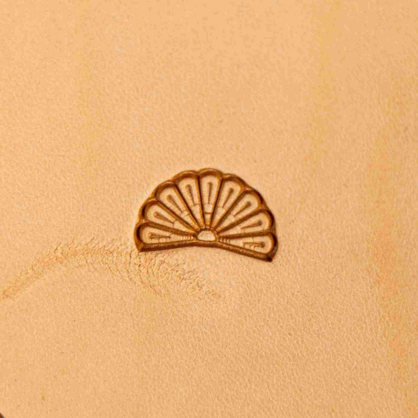LT187 Fan Border Leather Stamping Tool– Fan Border 13x8mm (1/2" x 5/16")
