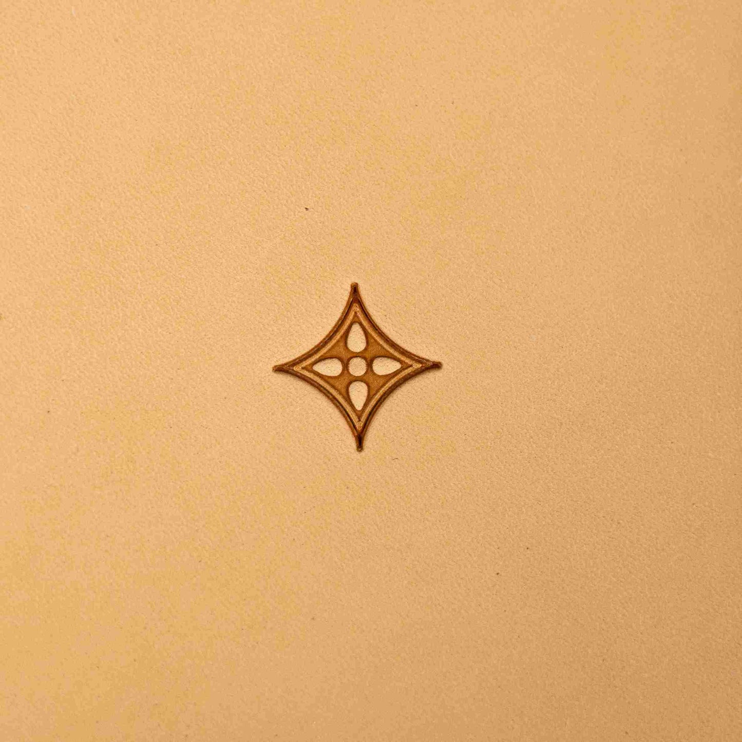 LT222 Geometric Leather Stamping Tool–Diamond Cluster Geometric 15x15mm (7/12" x 7/12")