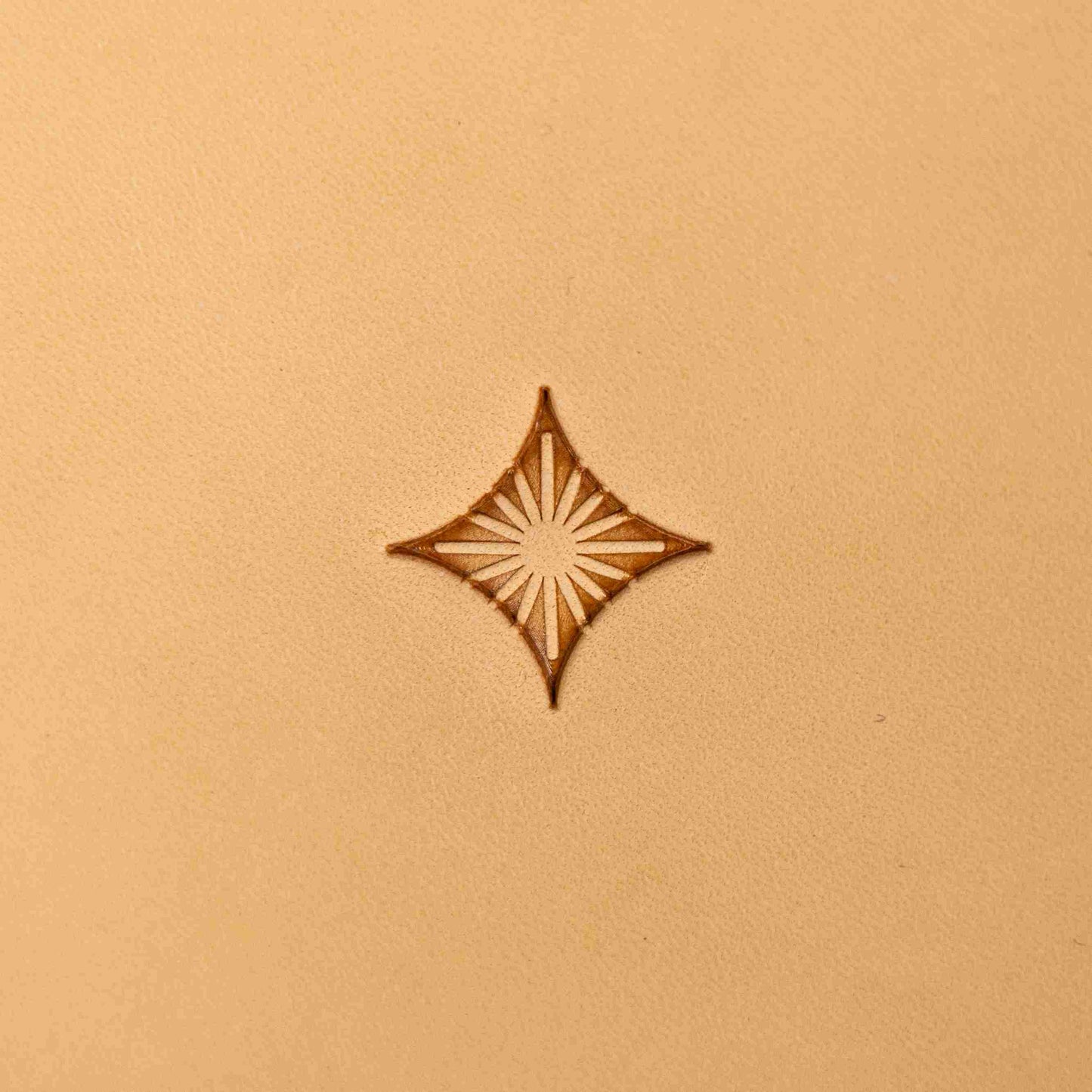 LT223 Geometric Leather Stamping Tool–Starburst Geometric 17x17mm (2/3" x 2/3")