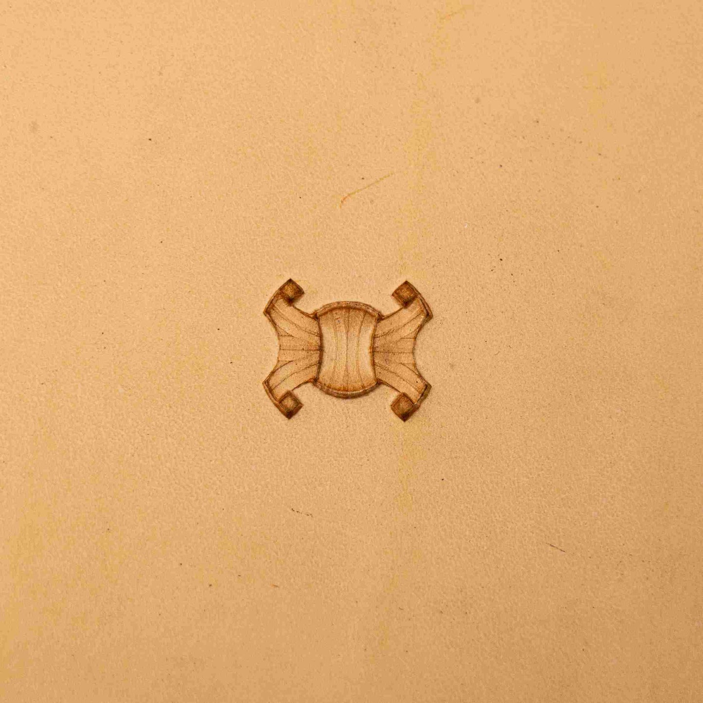 LT229 Interlocking Design Leather Stamping Tool– Interlocking Design 16x13mm (5/8" x 1/2")