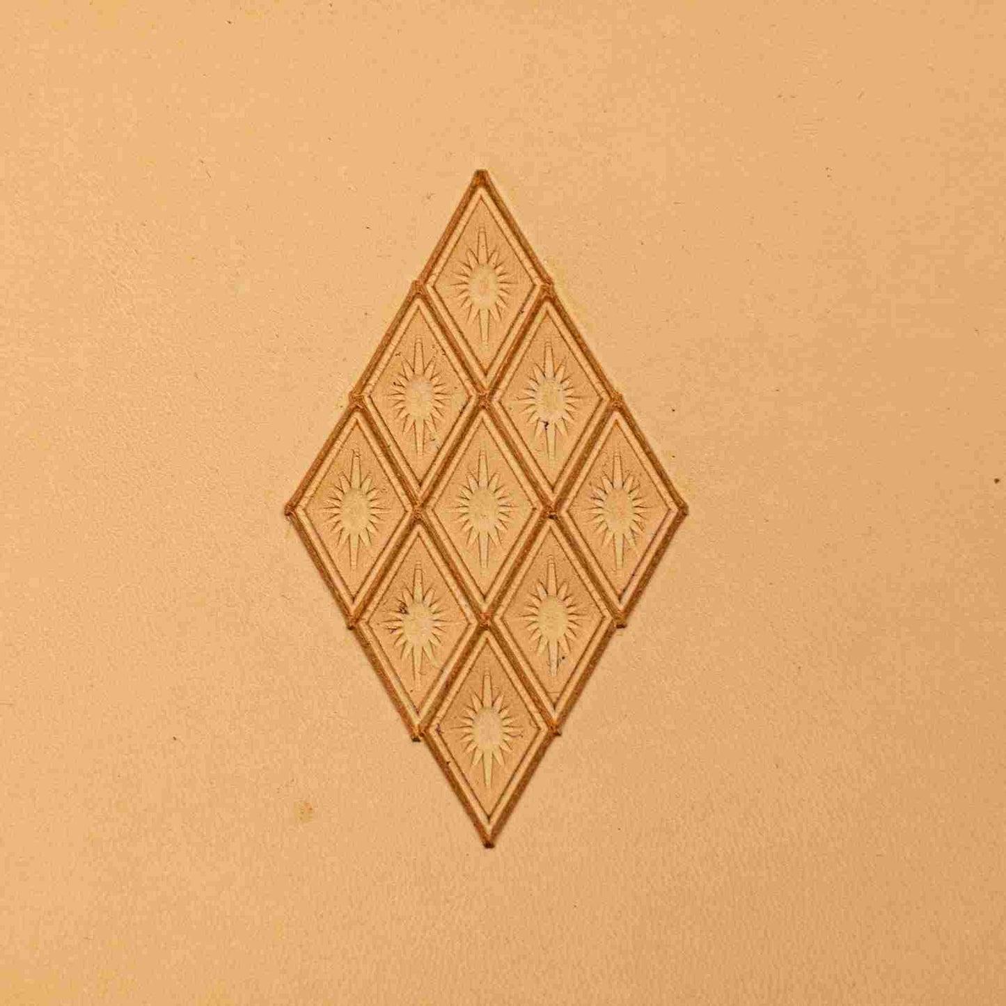 LT292 Geometric Leather Stamping Tool–Sunburst Diamonds Geometric 19x11mm (3/4" x 7/16")