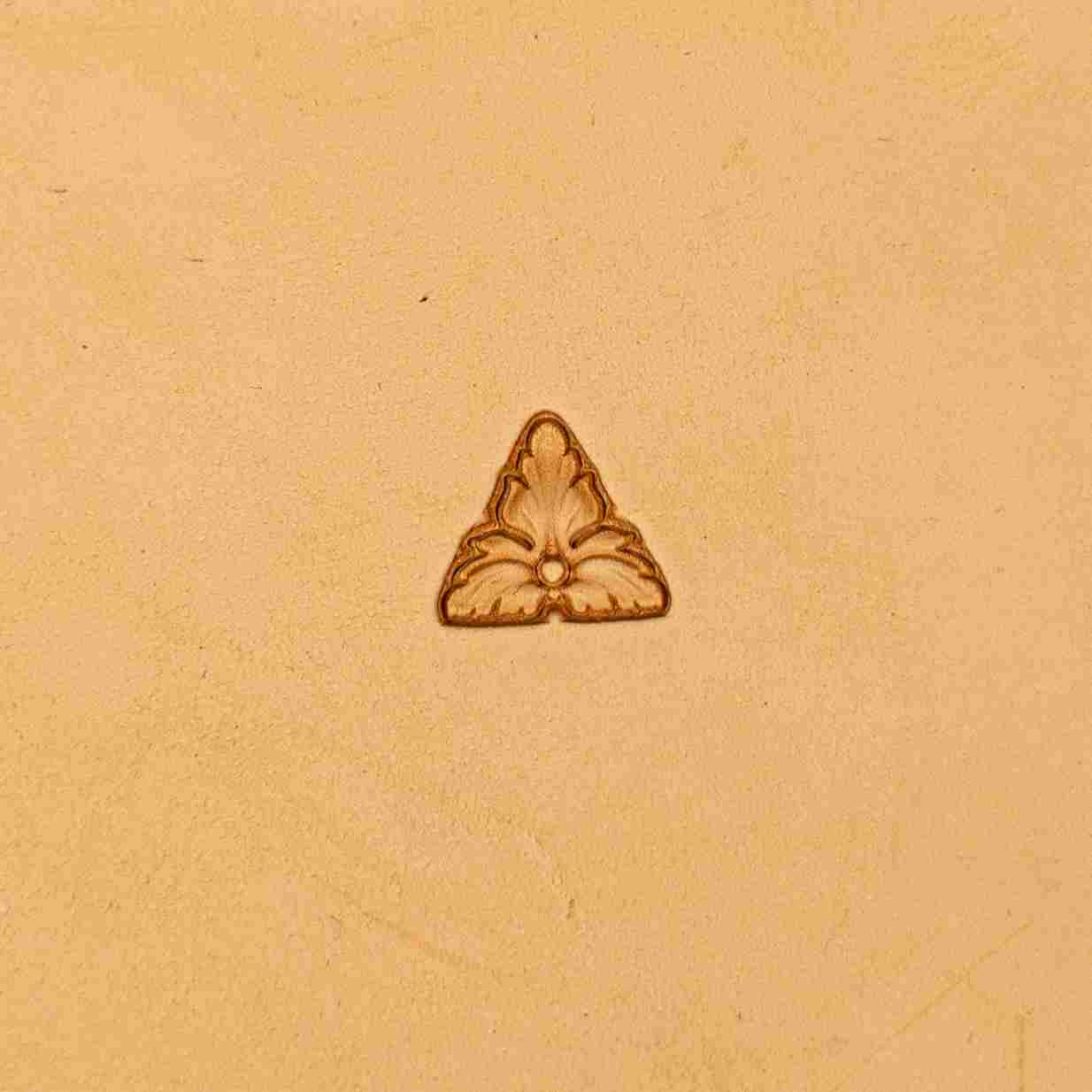 LT329 Fleur Accent Leather Stamping Tool– Fleur Accent 13x12mm (1/2" x 7/15")