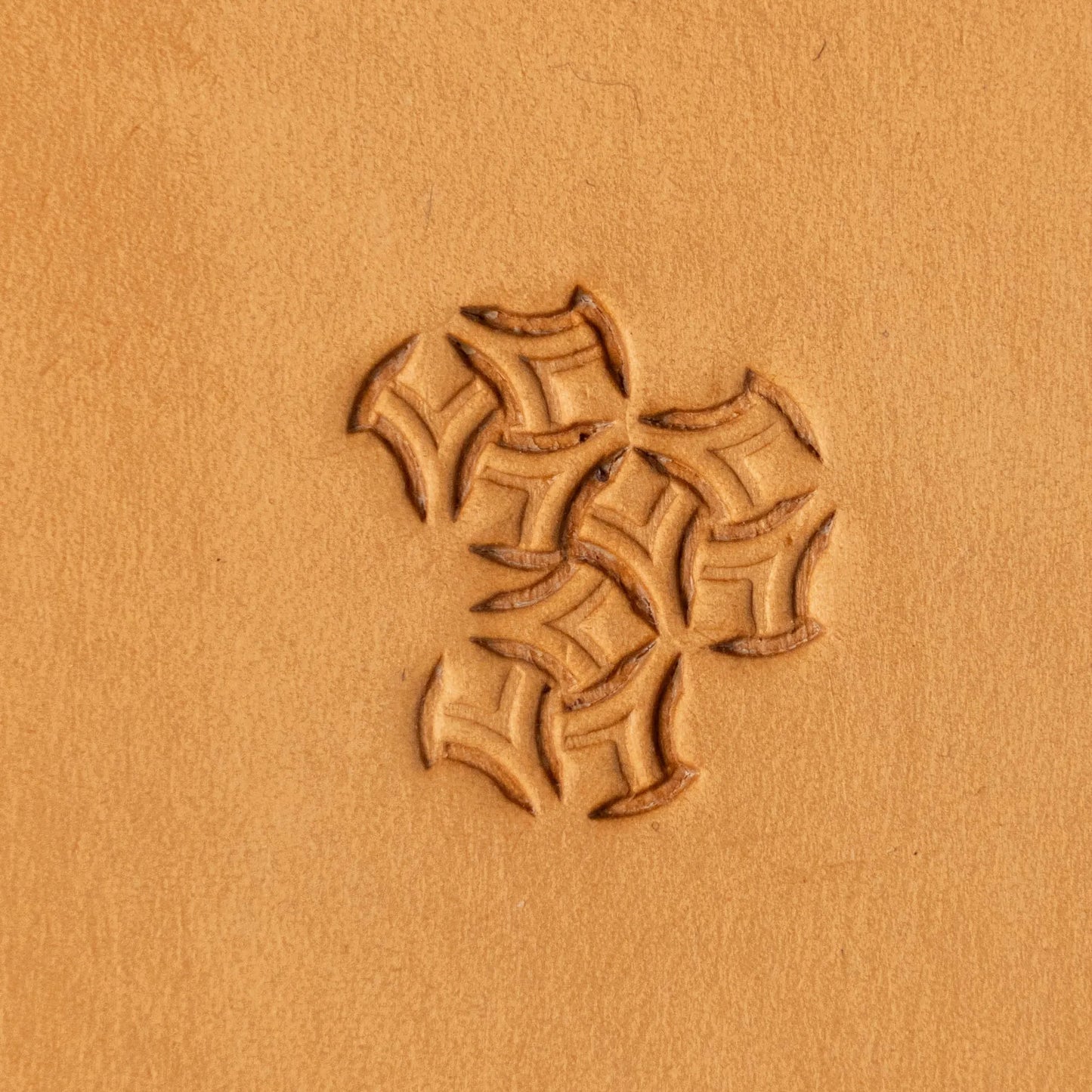 LT241 Geometric Leather Stamping Tool–Interlock Shape Geometric 13x13mm (1/2" x 1/2")