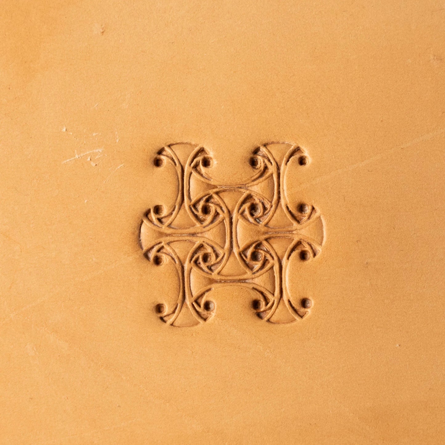 LT243 Geometric Leather Stamping Tool–Celtic Style Geometric 10x15mm (2/5" x 7/12")