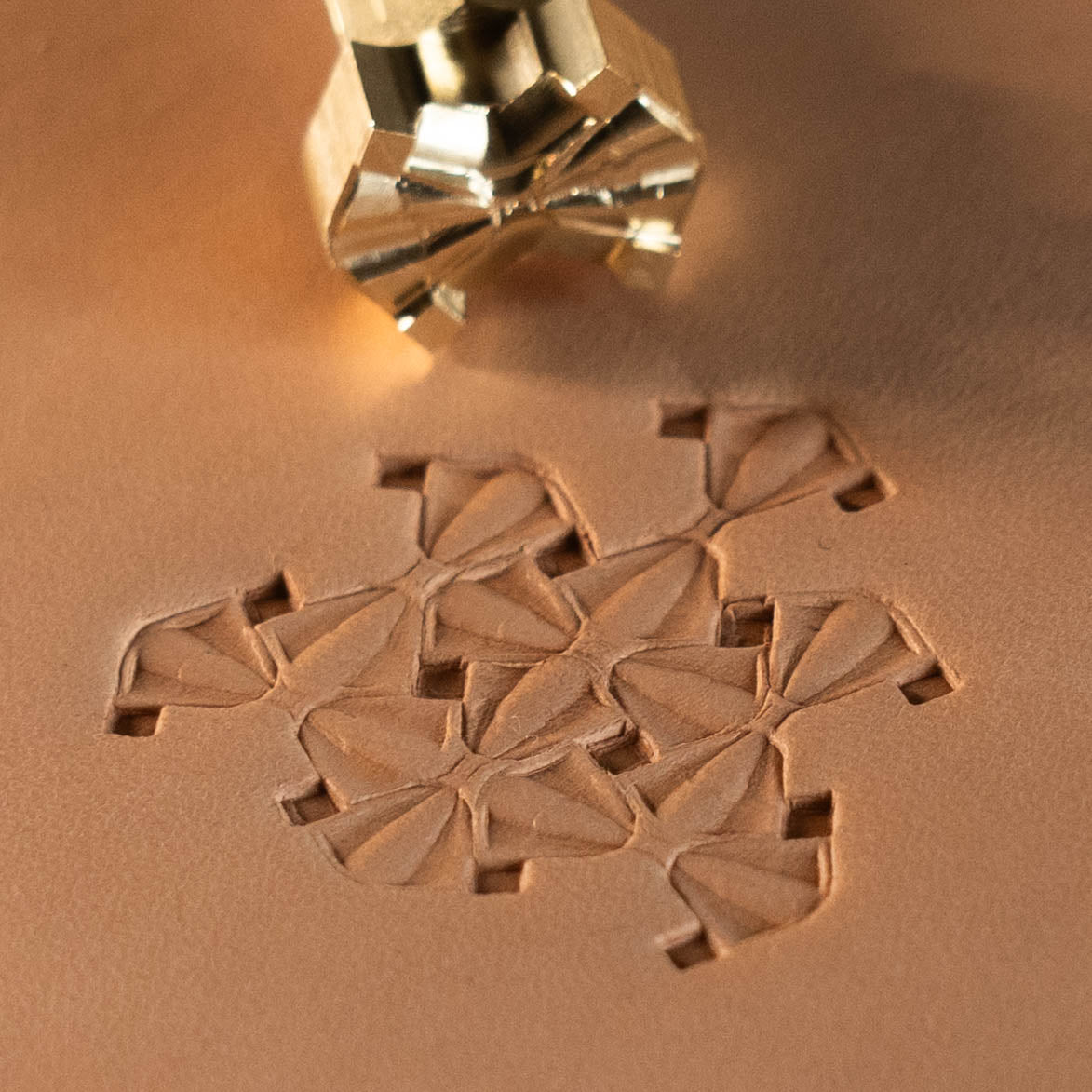LT323 Geometric Leather Stamping Tool–Hourglass Shape Geometric 12x17mm (7/15" x 2/3")