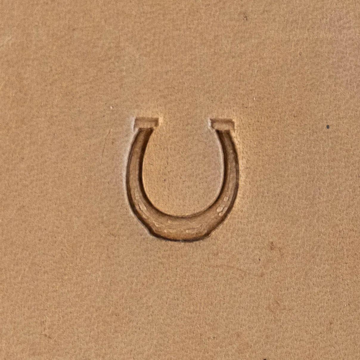 LT614 Horseshoe Leather Stamping Tool– Horseshoe 14x15mm (5/9" x 7/12")