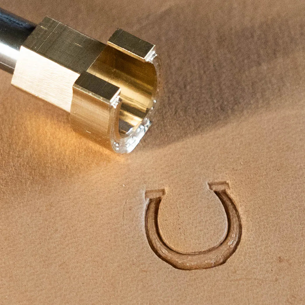 LT614 Horseshoe Leather Stamping Tool– Horseshoe 14x15mm (5/9" x 7/12")