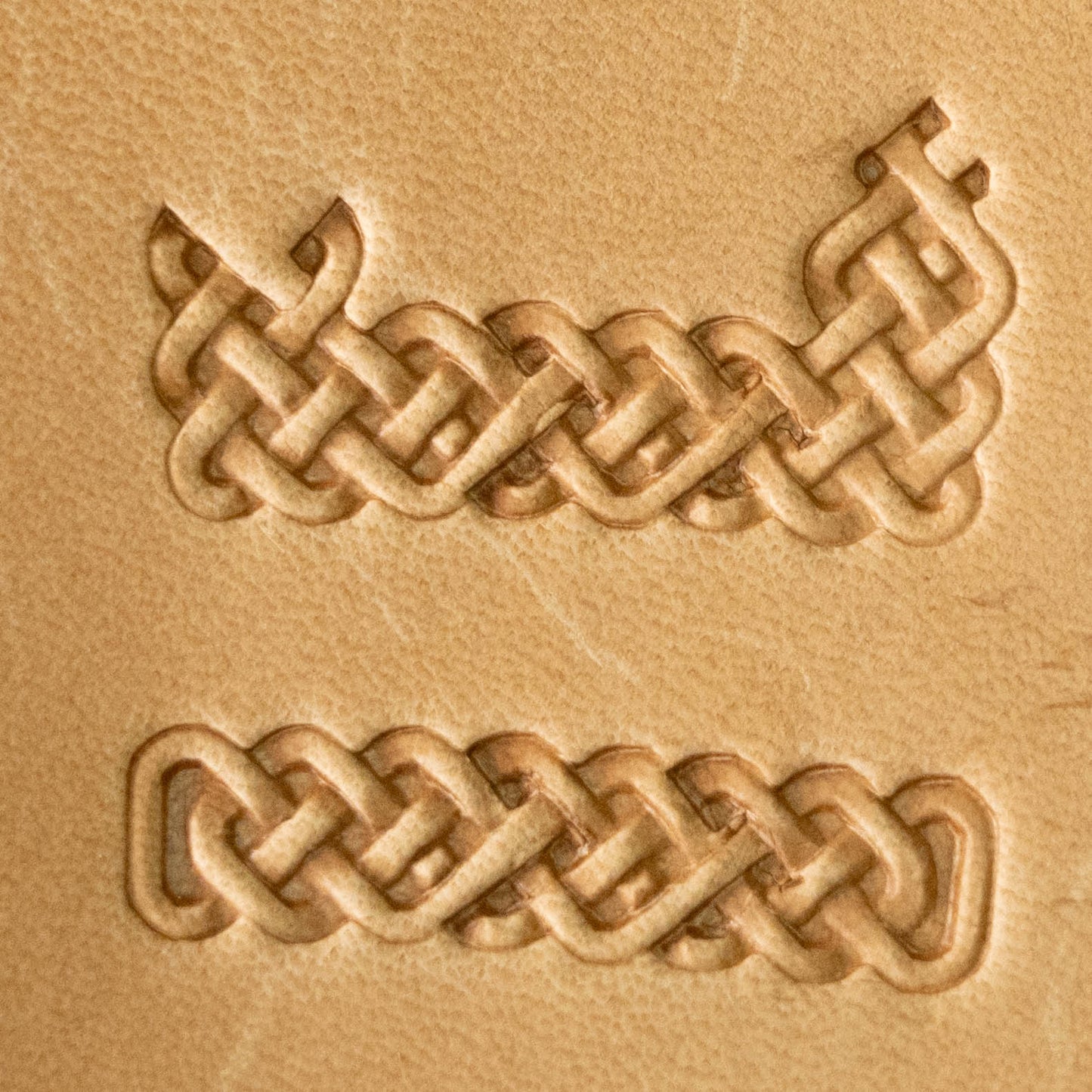 LT761 Geometric Leather Stamping Tool–Celtic Knot Geometric