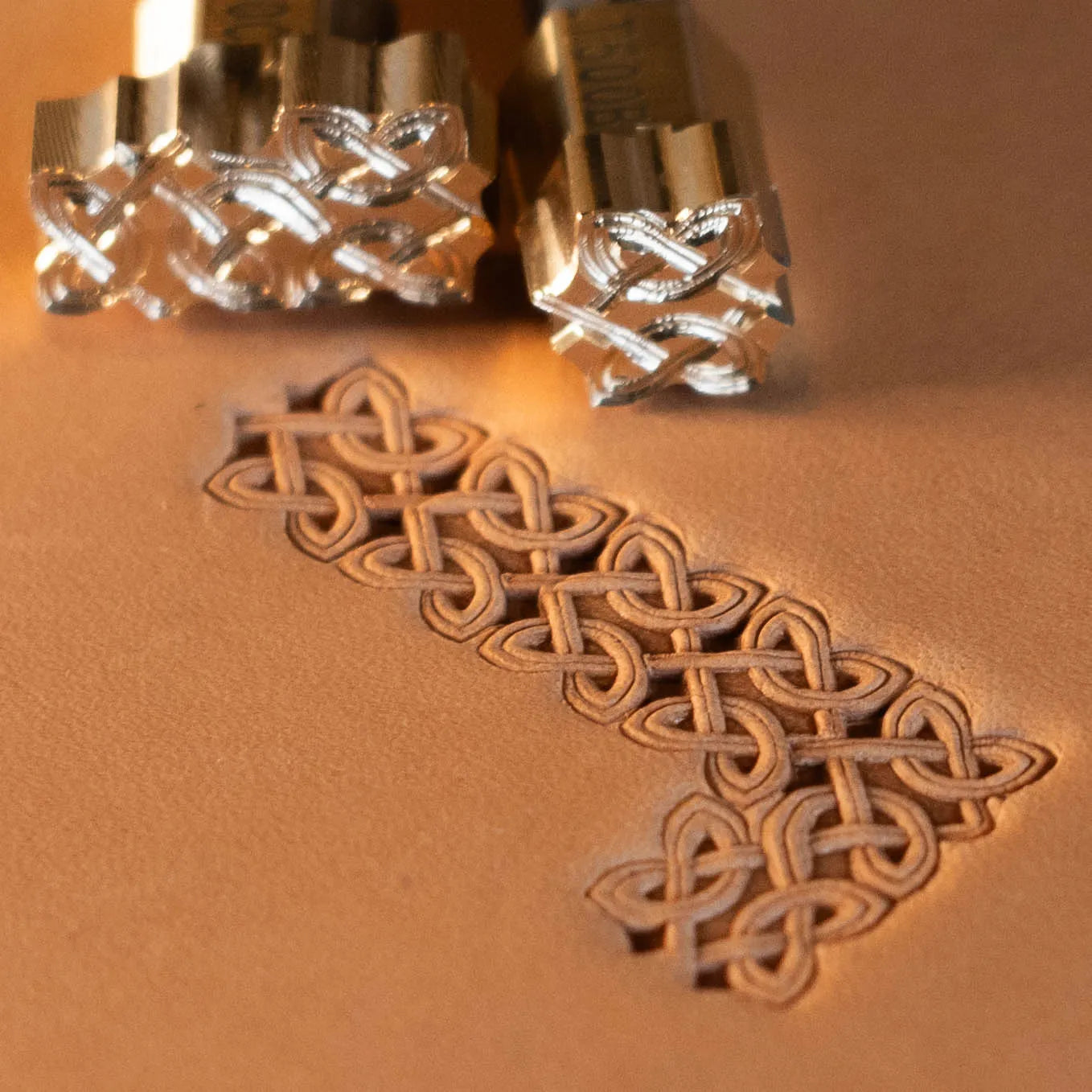 LT500 Celtic Leather Stamping Tool– Celtic Knot