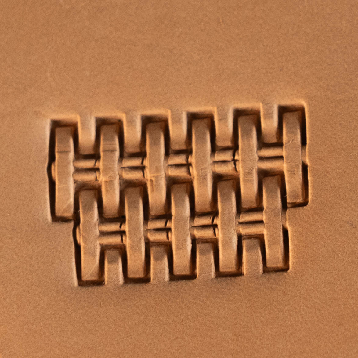 LT302 Basket Weave Leather Stamping Tool–Interlocking Blocks Basket Weave 11x08mm (7/16" x 5/16")