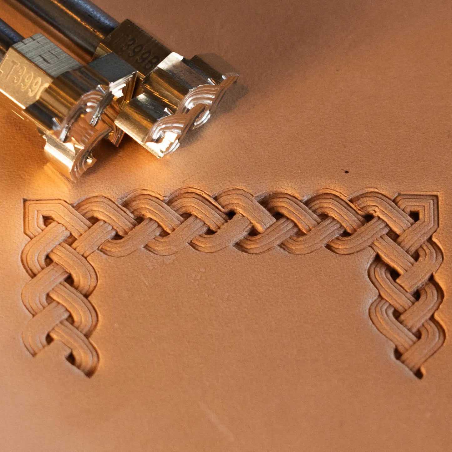 LT399 Celtic Leather Stamping Tool– Celtic Knot