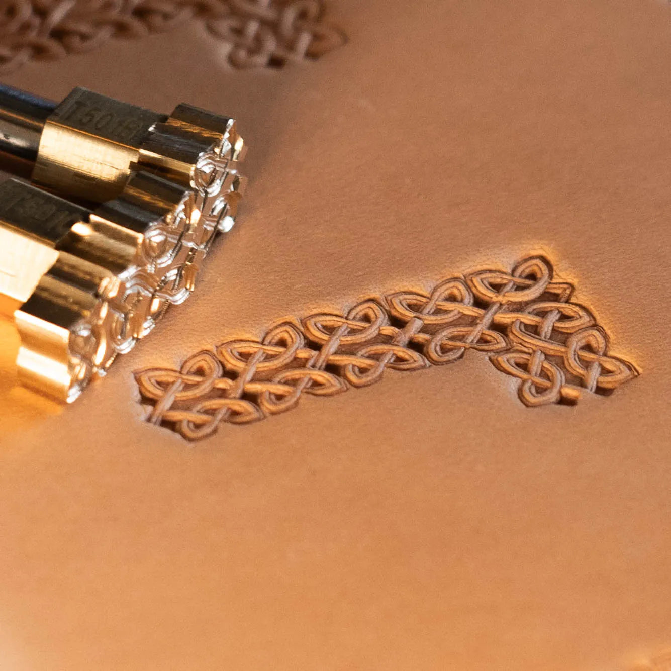 LT501 Celtic Leather Stamping Tool– Celtic Knot