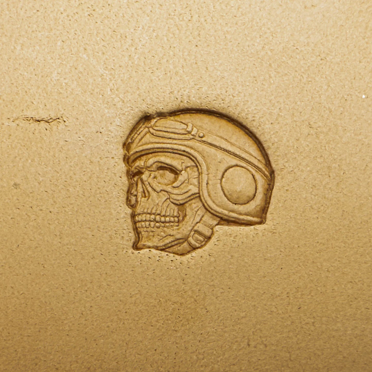 LT575 Skull Leather Stamping Tool–Biker Helmet Skull 16x16mm (5/8" x 5/8")