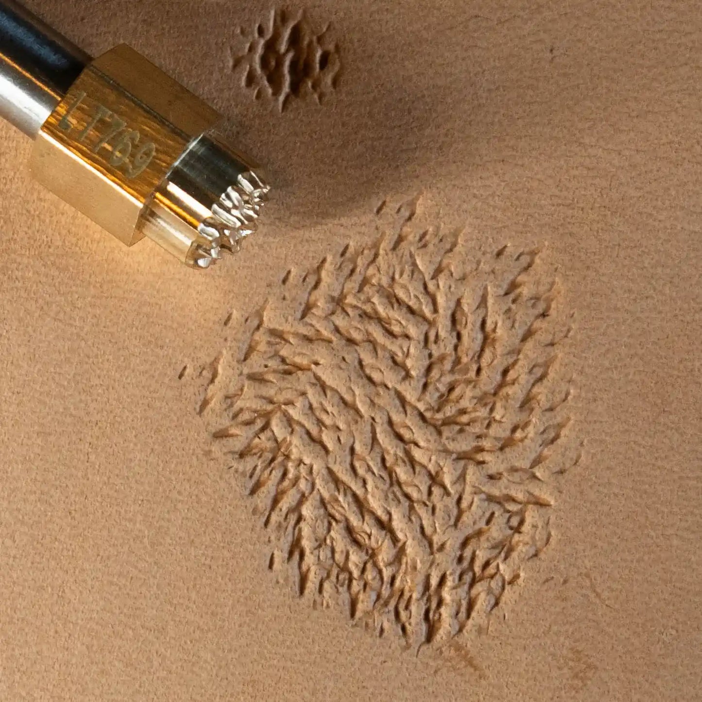 LT769 Fur Texture Leather Stamping Tool– Fur Texture 10x10mm (2/5" x 2/5")