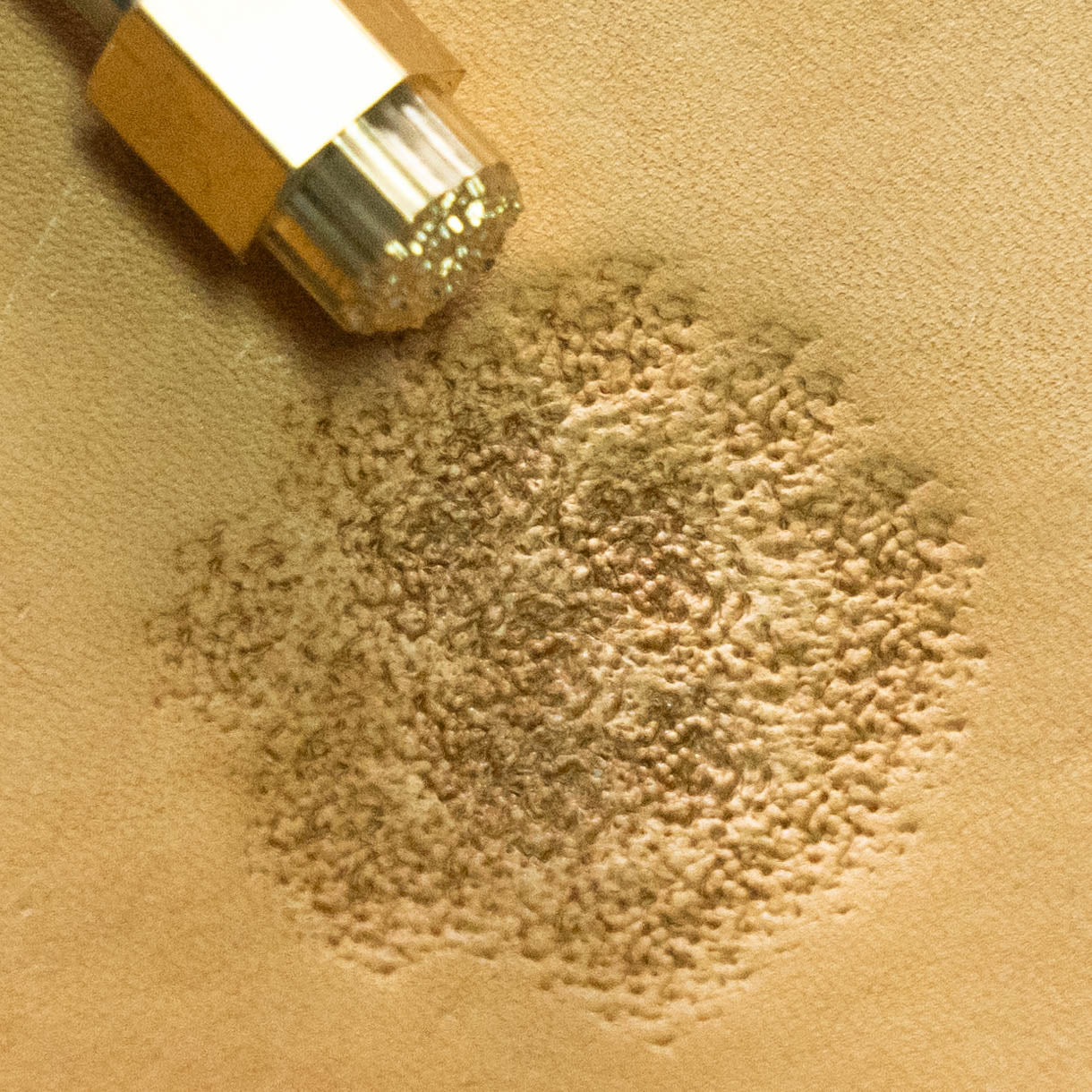 LT773 Pebble Texture Leather Stamping Tool– Pebble Texture 10x10mm (2/5" x 2/5")