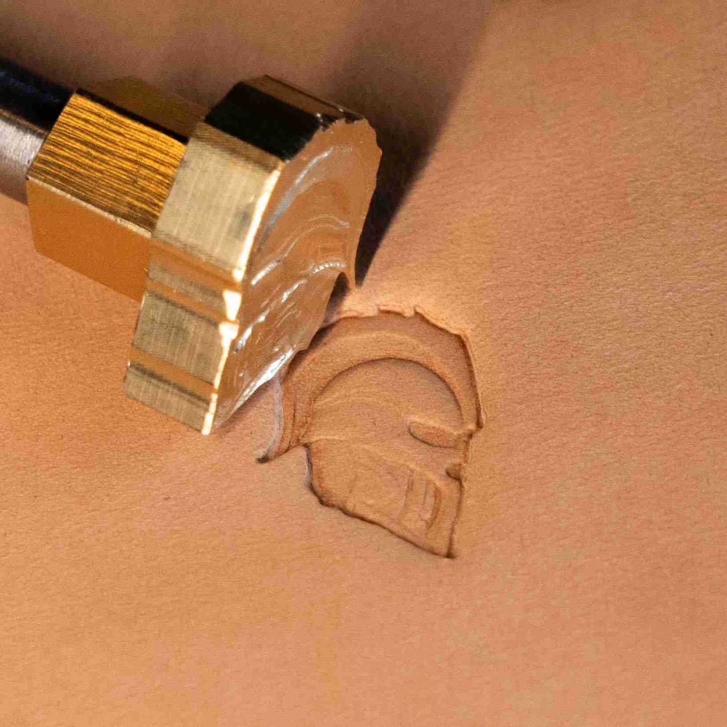 LT612 Spartan Helmet Leather Stamping Tool– Spartan Helmet 14x20mm (5/9" x 11/14")