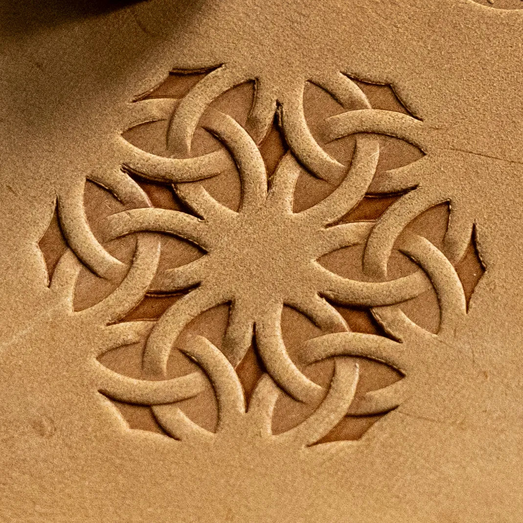 LT834 Geometric Leather Stamping Tool for Professional Crafters – Celtic Knot Geometric 18x18mm (5/7" x 5/7")