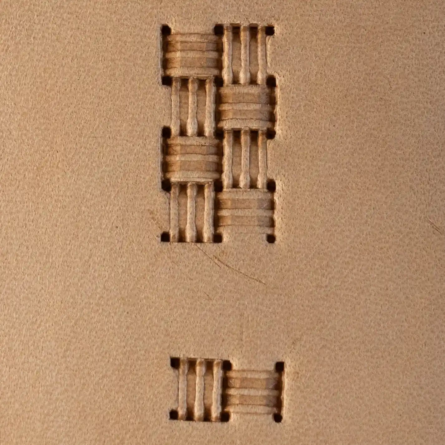 LT777 Basket Weave Leather Stamping Tool– Basket Weave 14x08mm (5/9" x 5/16")