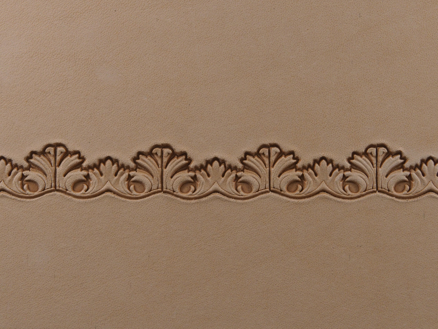 LT156 Ornate Border Leather Stamping Tool– Ornate Border 21x11mm (5/6" x 7/16")