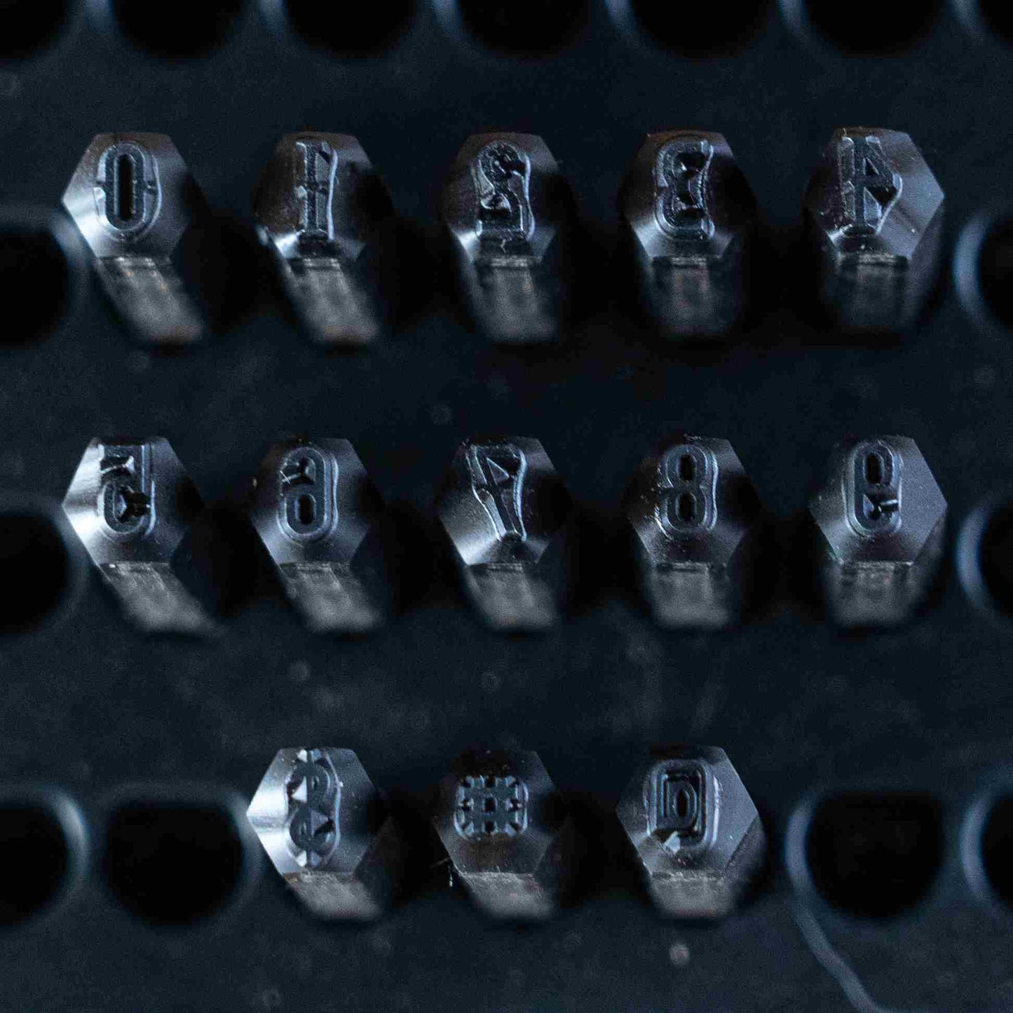 Dusty Desert Steel Stamp Set – A–Z and 0–9 for Leather