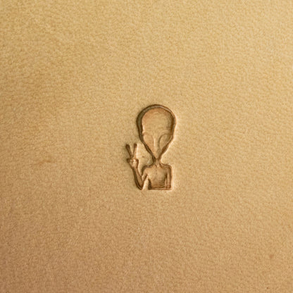 LT676 Peace Alien Leather Stamping Tool– Peace Alien 16x22mm (5/8" x 13/15")