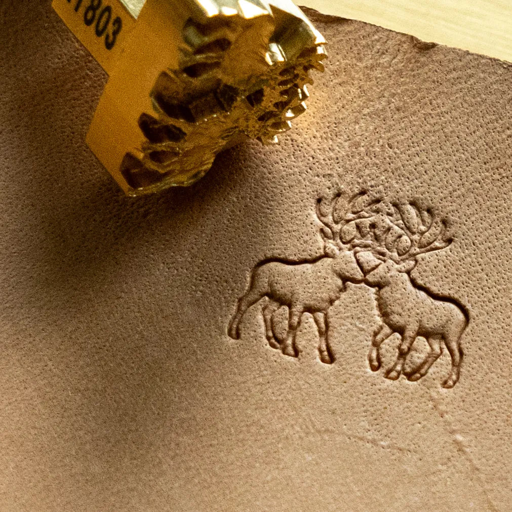 LT803 Deer Leather Stamping Tool for Professional Crafters – Locked Antlers Deer 20x16mm (11/14" x 5/8")