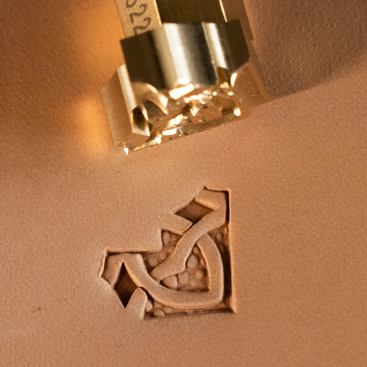 LT522 Border and Corner Premium Leather Stamping Tools for Professional Crafters