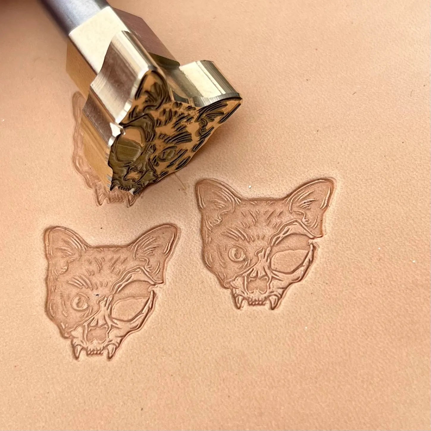 Custom Leather Stamp - Personalized Designs for Crafters & Workers ...