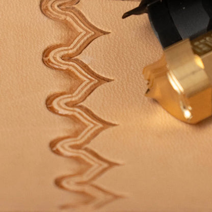 C6LE1 Decorative Brass Edge Cutter Stamp – 14x18mm