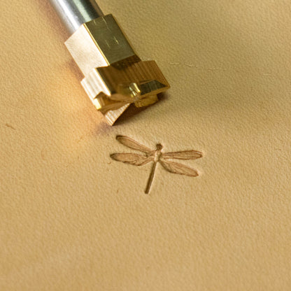 LT715 Dragonfly Leather Stamping Tool– Dragonfly 18x14mm (5/7" x 5/9")