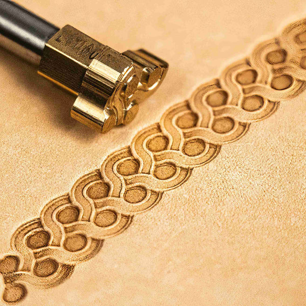 Geometric Leather Stamp – Celtic Knot