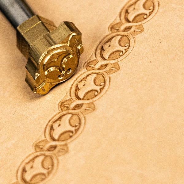 Pattern Leather Stamp – Circular Border