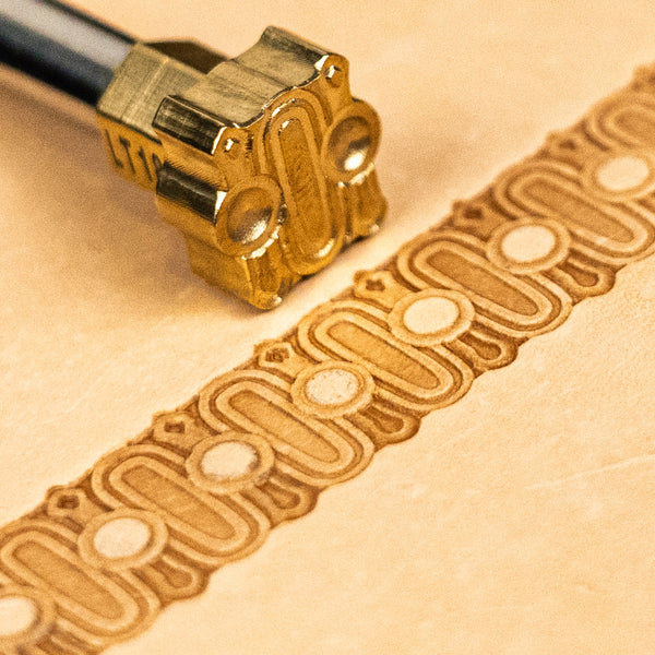 Pattern Leather Stamp – Oval Border